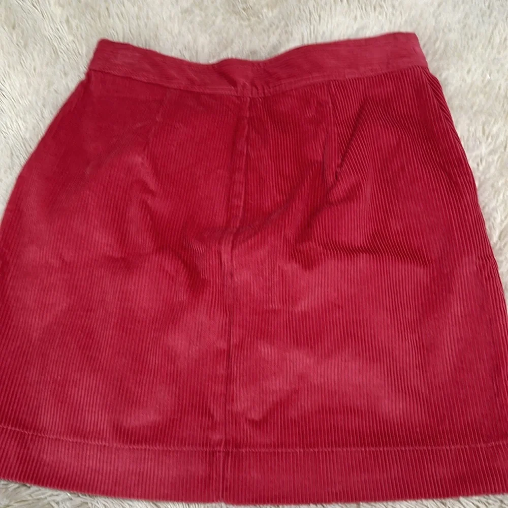 NWT GAP Full Zip-front corduroy  miniskirt coral size 4